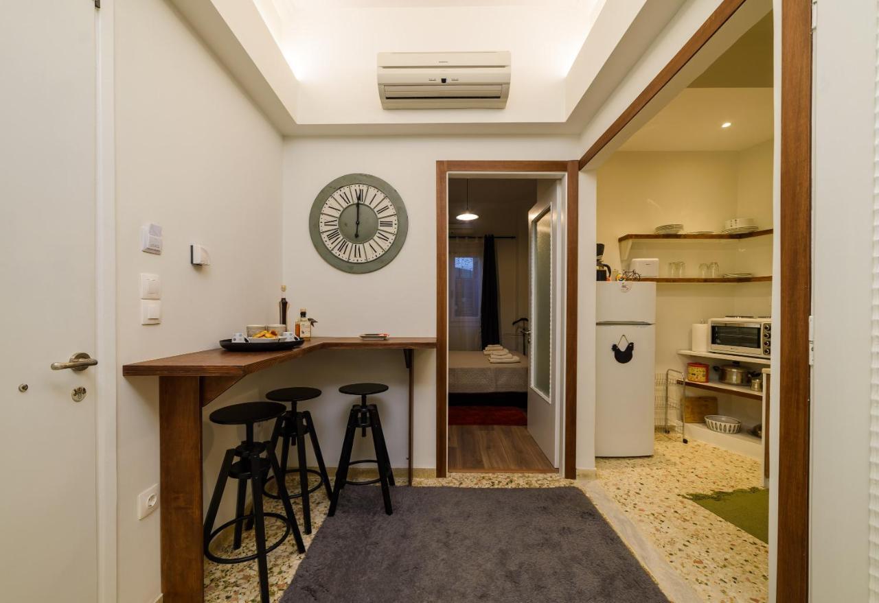 Belucky Apartments - Φio Athens Luaran gambar
